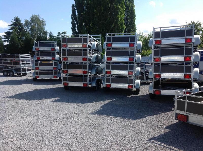 voorraad aanhangwagens